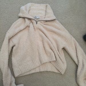 hollister sweater